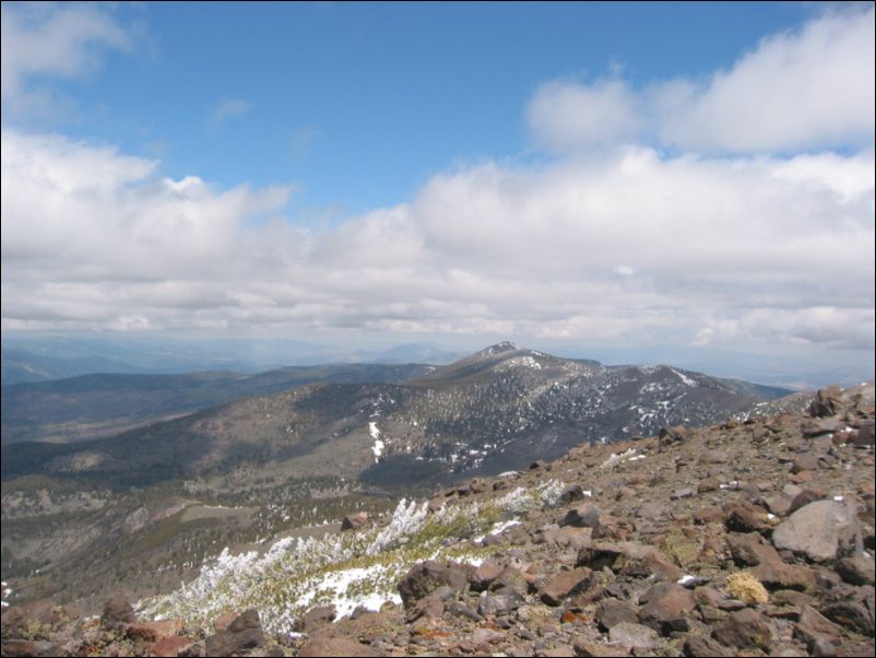 2005-06-18 Relay Peak (07) Summit of Mt Houghton 10490